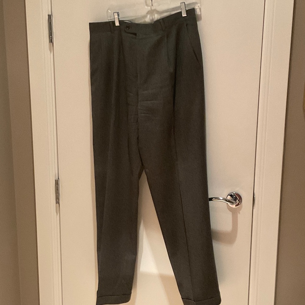 Hickey Freeman gray wool pants, size medium